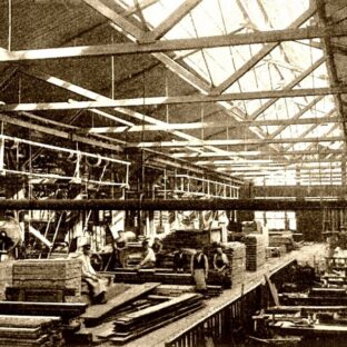Лесообделочная мастерская Путиловского завода в начале 1900-х годов